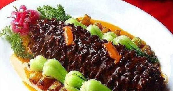 來(lái)看看蠔油海參的做法