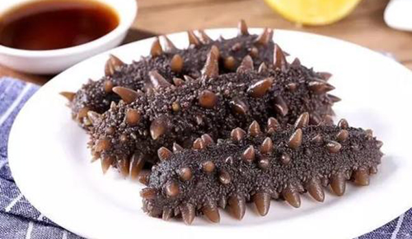 吃海參有哪些功效作用，哪些禁忌需注意